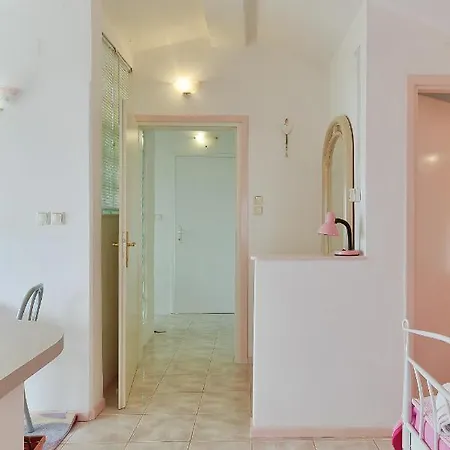 With Parking Space Rtina - Stosici, Zadar - 5881 Apartmán Ražanac